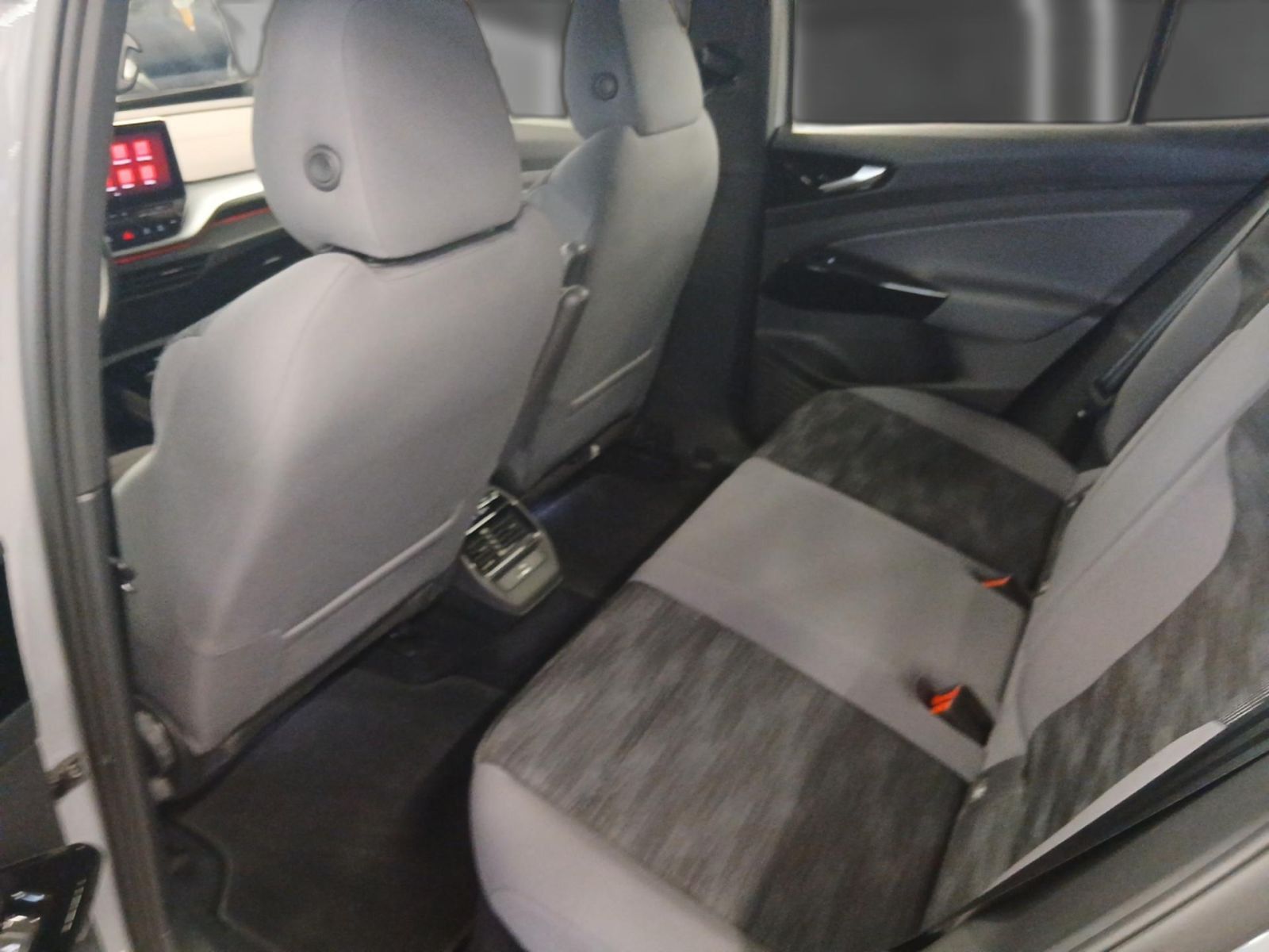 Volkswagen ID.4 - Bild 12