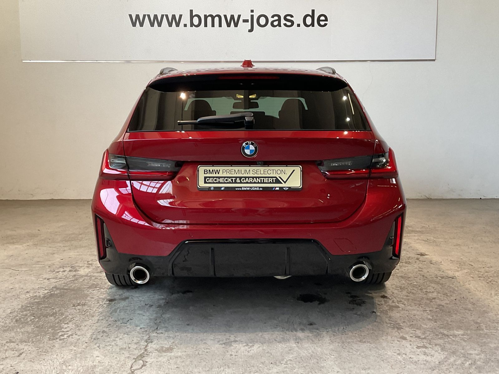 Fahrzeugabbildung BMW 330i xDrive M Sportpaket | Panorama-Glasdach | H