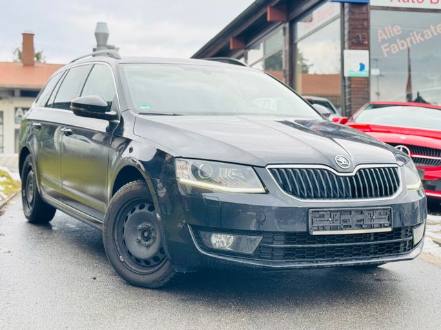 Skoda Octavia Combi Elegance Xenon DSG