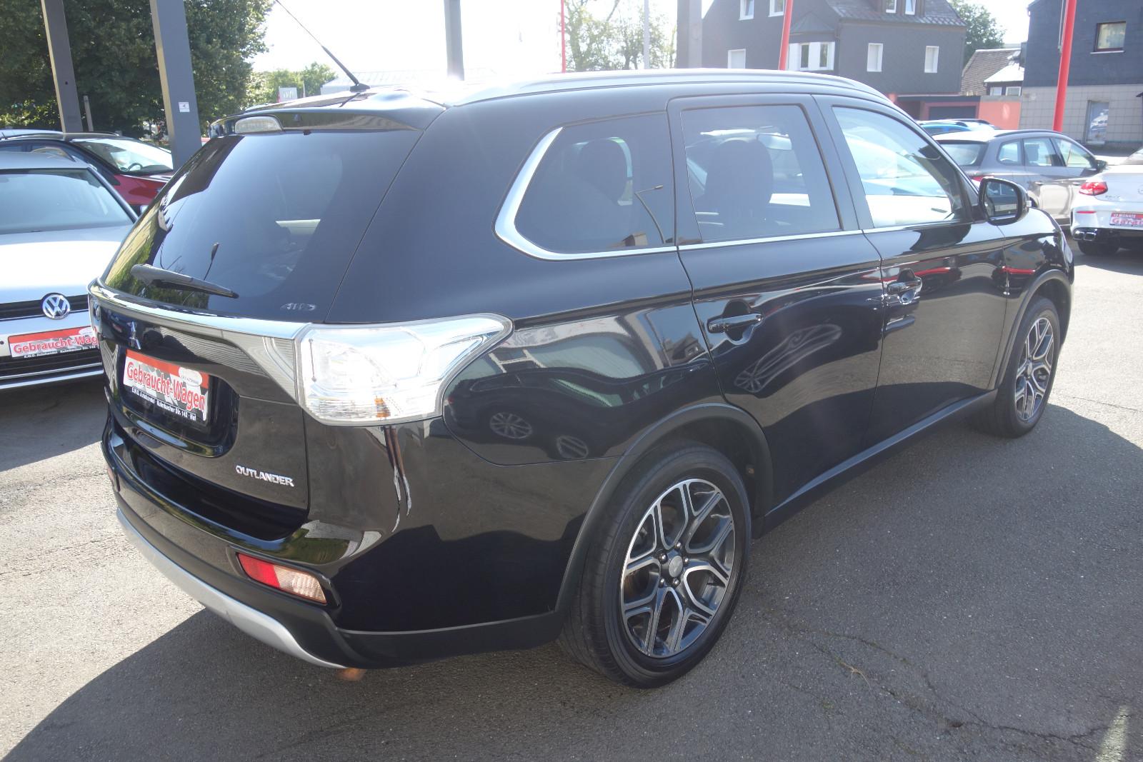 MITSUBISHI OUTLANDER - 150 CV - 4X4 - BVA