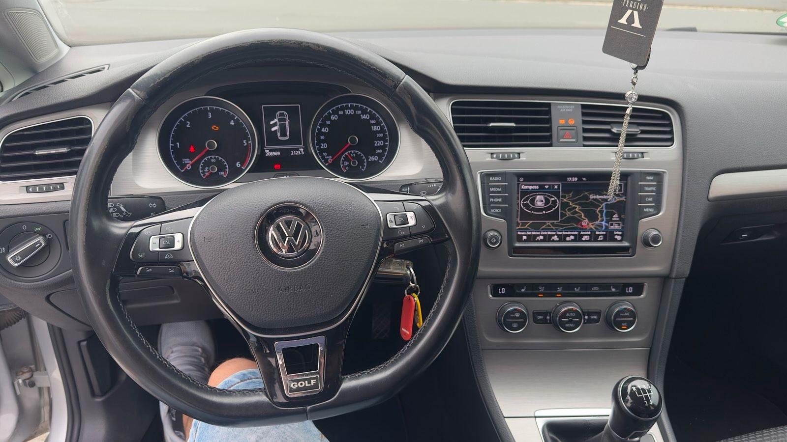 Volkswagen Golf 2015 — photo 6