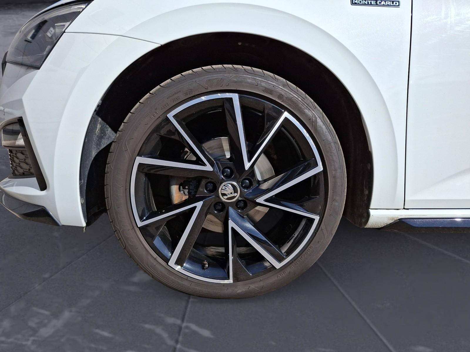 Skoda Scala 1.5 TSI ACT DSG MONTE CARLO Panoramadach B