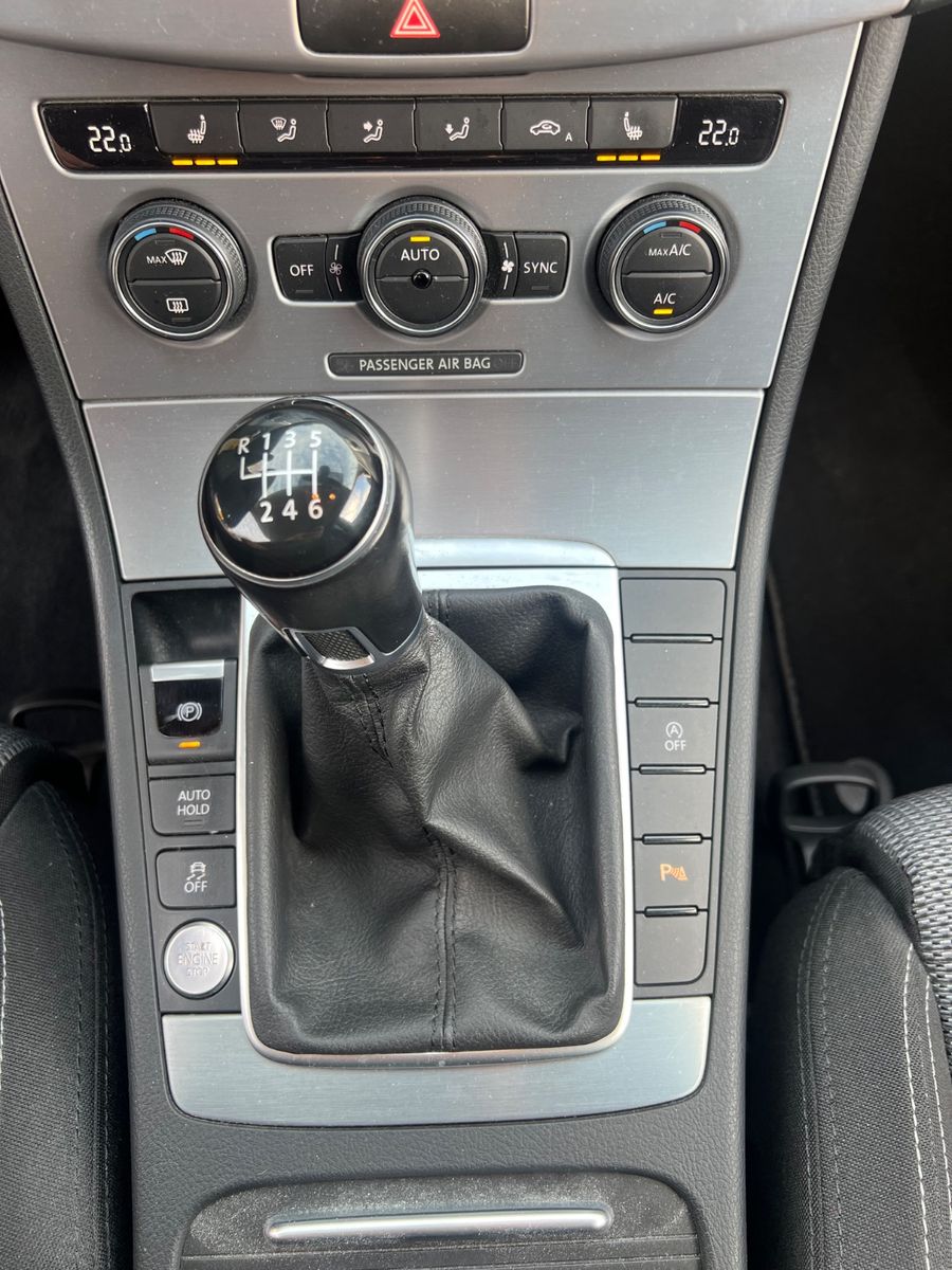 Fahrzeugabbildung Volkswagen Passat CC 2.0 TDI *KEYLESS*LED*KAMERA*NAVI*