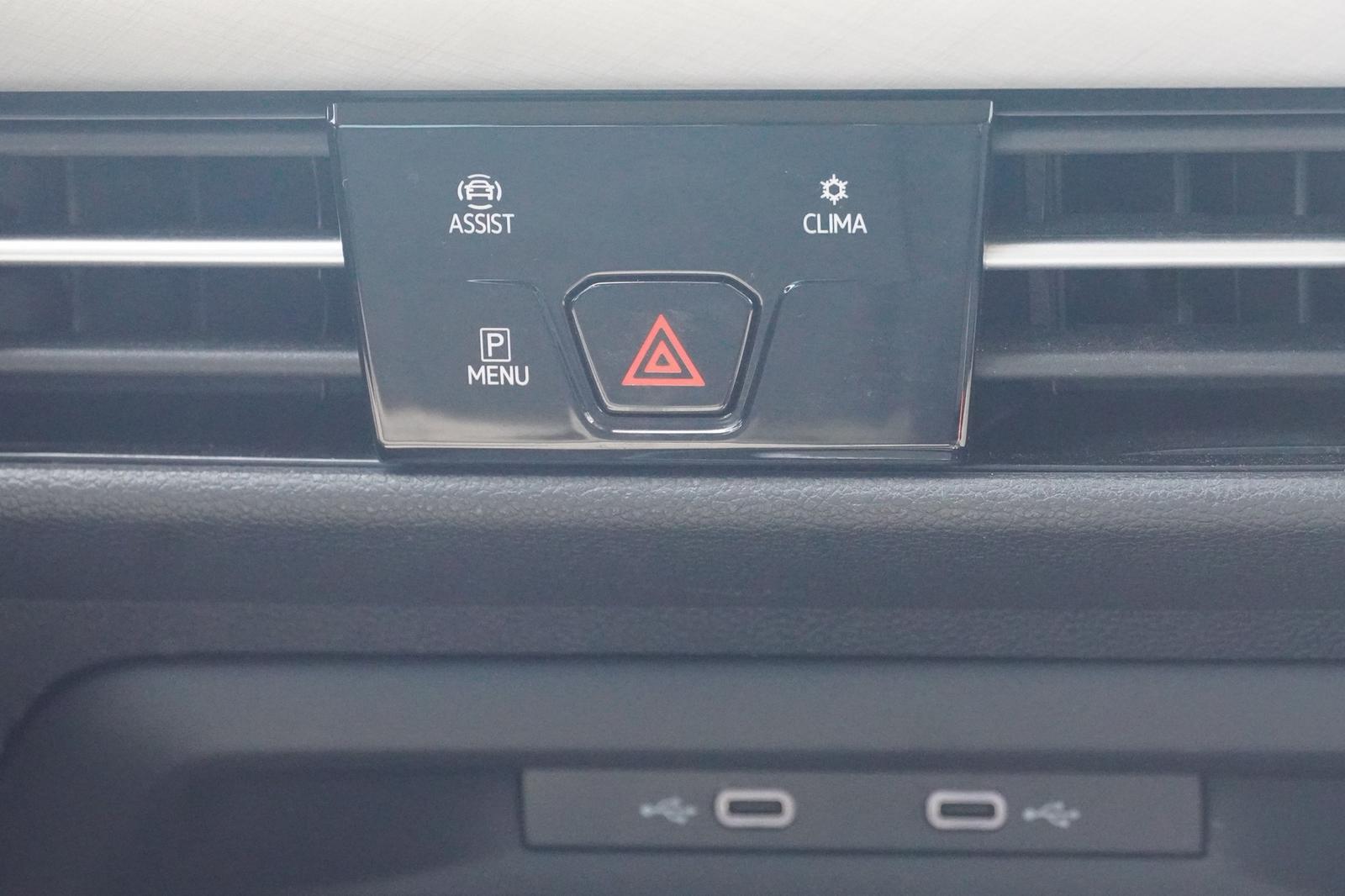 Volkswagen Golf VIII Life eTSI DSG LED Navi ACC Totwinkel, миниатюра 18