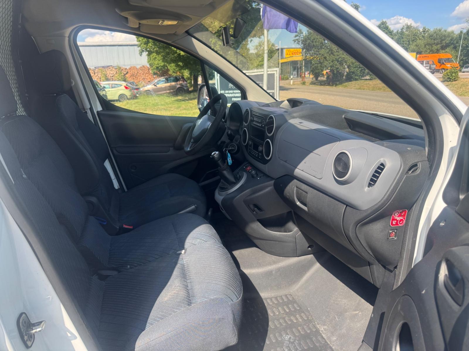 Peugeot Partner L1 Komfort*1.HAND*ZAHNR.+WP NEU*KLIMAAUT