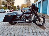 Harley-Davidson  Street Glide FLHX - Angebote entsprechen deinen Suchkriterien