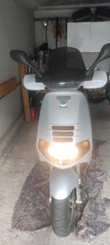 Piaggio Skipper ST 125 - PIAGGIO SKIPPER 125