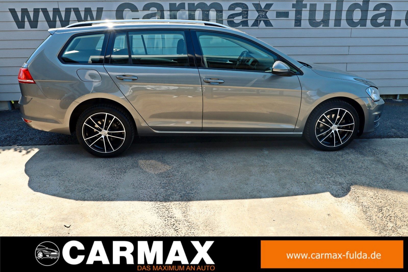 Fahrzeugabbildung Volkswagen Golf VII Variant Comfortline 4M Navi,Panorama,SH