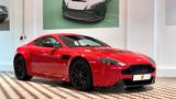 Aston Martin V12 Vantage S - Aston Martin V12 Vantage mit Benzin-Antrieb: Automatik