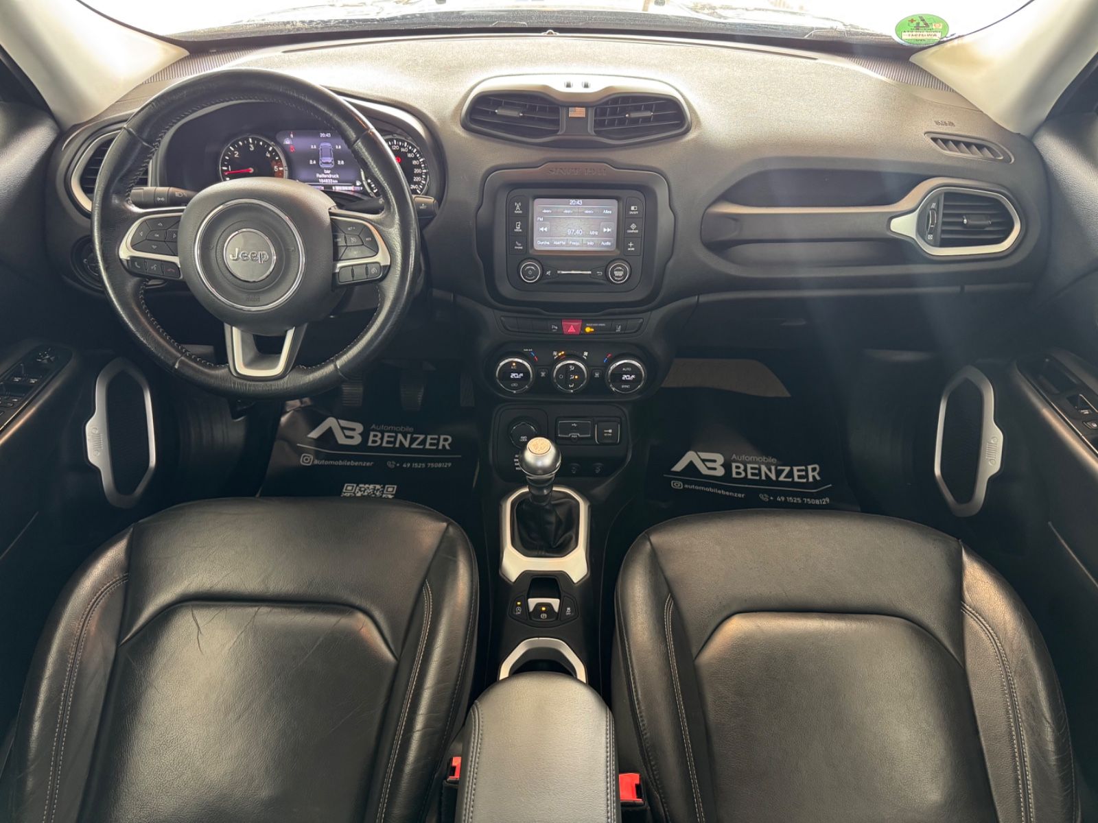 Fahrzeugabbildung Jeep Renegade Limited Adv. Ed. 4x4/LEDER/AHK/KLIMA/SH
