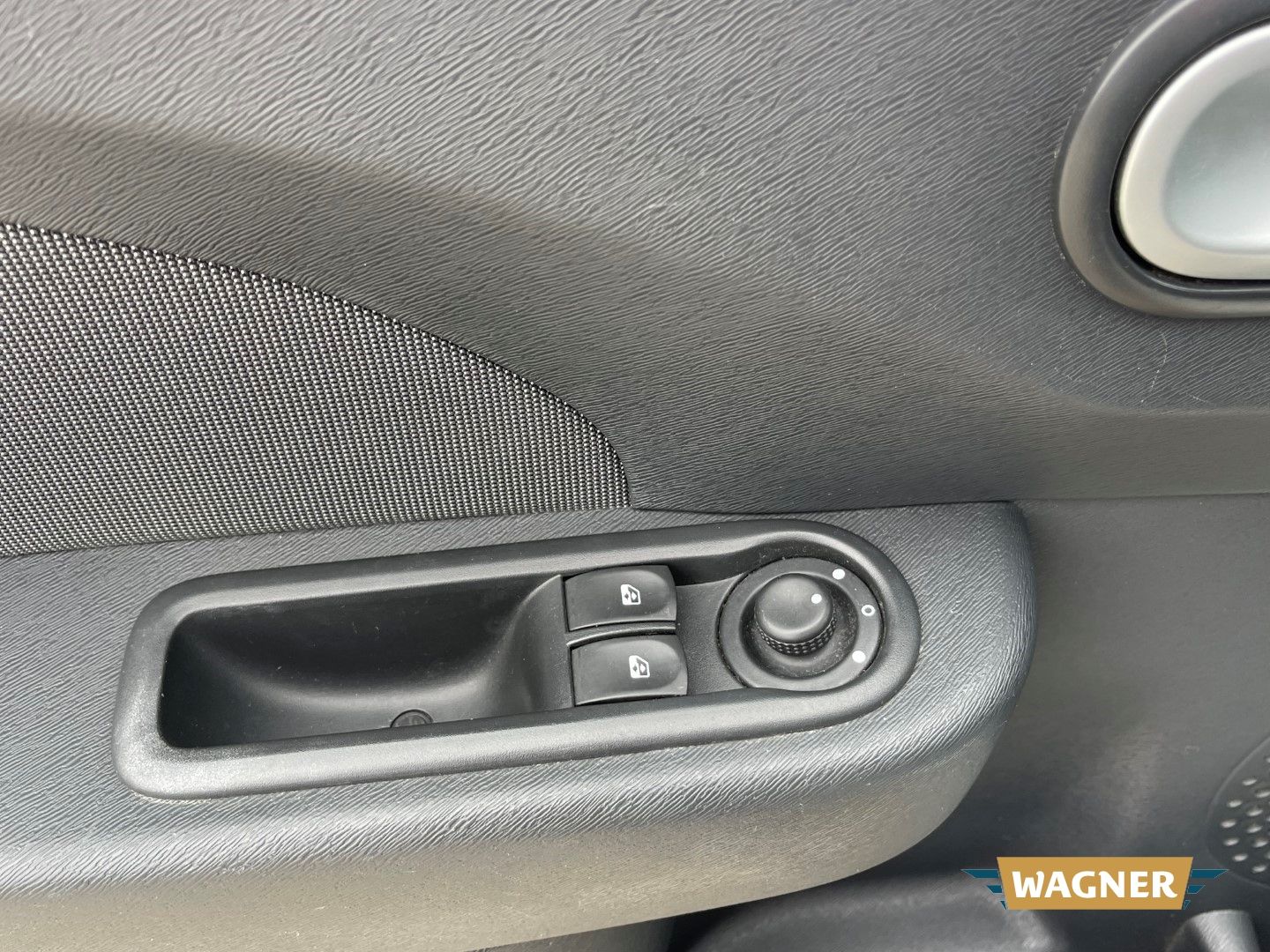 Fahrzeugabbildung Renault Twingo Dynamique Tempomat Klimaanlage