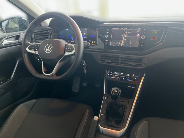 Fahrzeugabbildung Volkswagen Polo 1.0 TSI LIFE ACC GJR LED NAVI