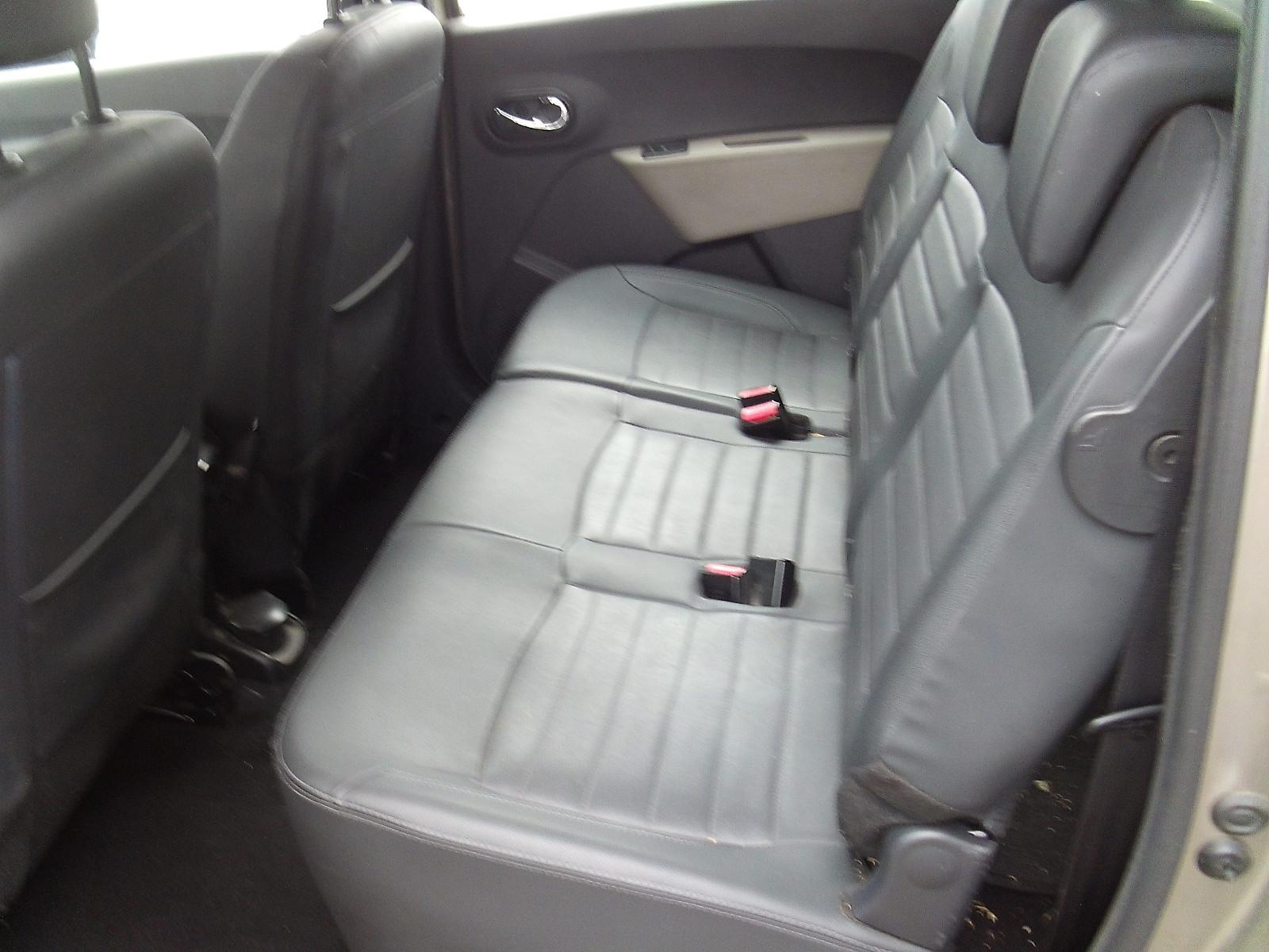 Dacia Lodgy 2015 — photo 7