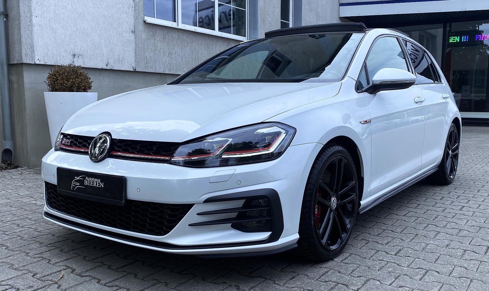 Volkswagen Golf VII Lim. GTI Performance KESSY PANO ACC LED
