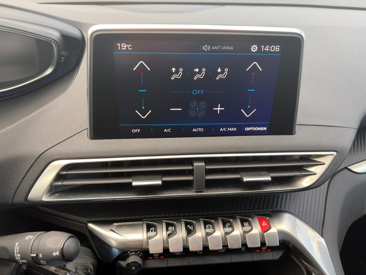 Peugeot 3008 1.2 12V e-THP / Allwetter Reifen