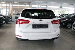 Fahrzeugabbildung Ford Focus AUTOMATIK Turnier Cool & Connect AHK + ACC