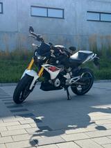 BMW G310R - BMW G 310 R