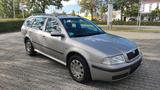 Skoda Octavia Tour  1.6 MPI, 75 kW, 102 ps - Skoda Octavia: Mpi
