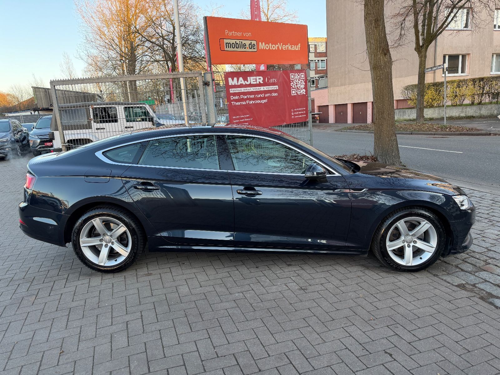 Fahrzeugabbildung Audi A5 Sportback*XENON*TEMPO*PDC*NAVI*PDC*NAVI*KLIMA