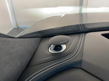 2025 AUDI RSQ8 — миниатюра 15