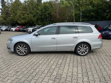 Volkswagen Passat Variant - 2