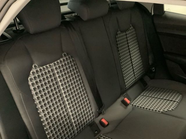 A1 allstreet 35 TFSI 110(150) kW(PS ) S tronic