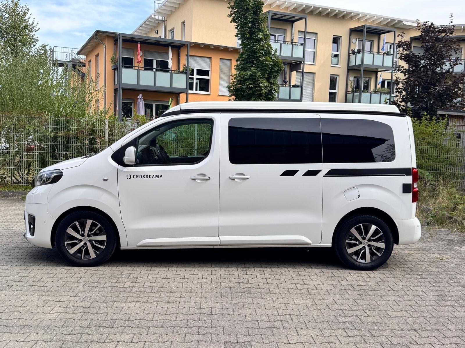 Toyota Crosscamp - Automatik - Standheizung - 1.Hand -