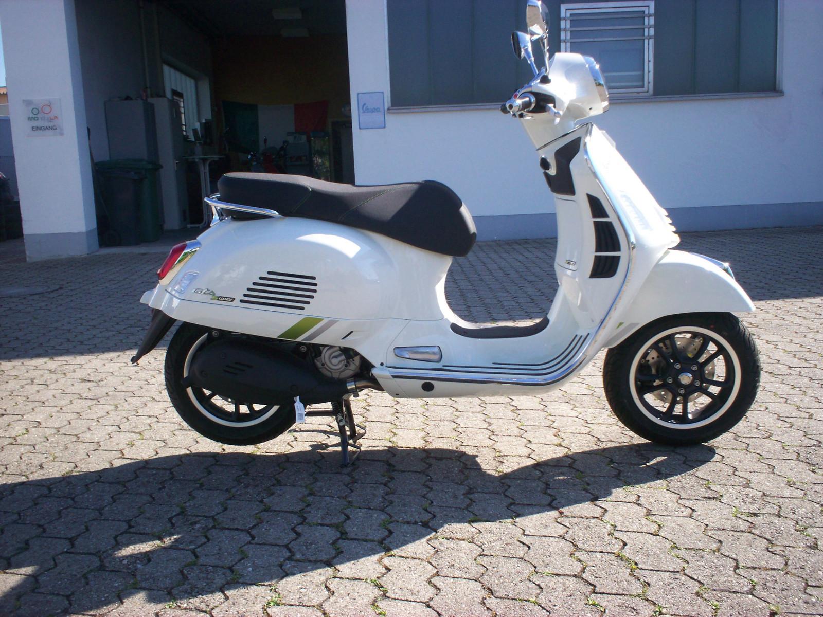 Vespa Frühlingsaktion GTS 310 Super tech Lieferung