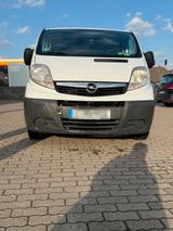 Opel Vivaro Transporter - Opel: Transporter