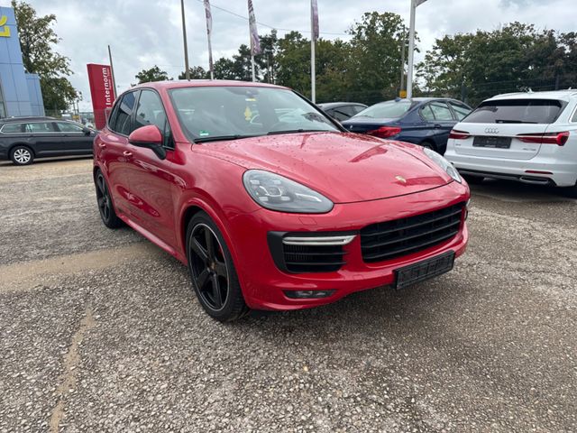 Porsche Cayenne GTS *Pano*