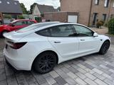 Tesla Model 3 Hinterradantrieb RWD RWD - Tesla Gebrauchtwagen von 2024