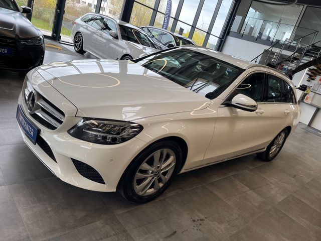 Mercedes-Benz C 180 *CARPLAY*PDC*AHK*LED*NAVI*EL.SITZE*