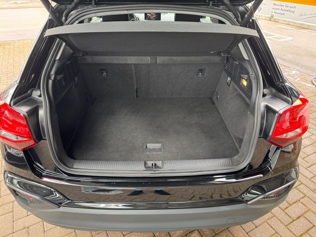Q2 35 TFSI S-tronic 150PS ACC/ NAV/ LED/ RFK/PDC