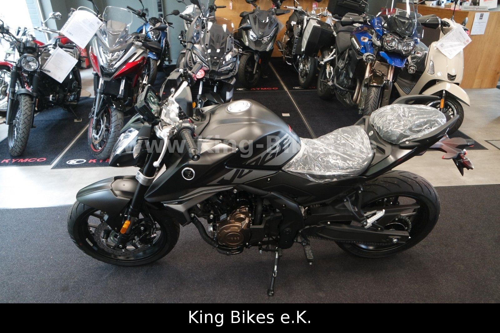 Fahrzeugabbildung VOGE R625 - Fahrschul Offensive* - inkl.35 KW Drossel