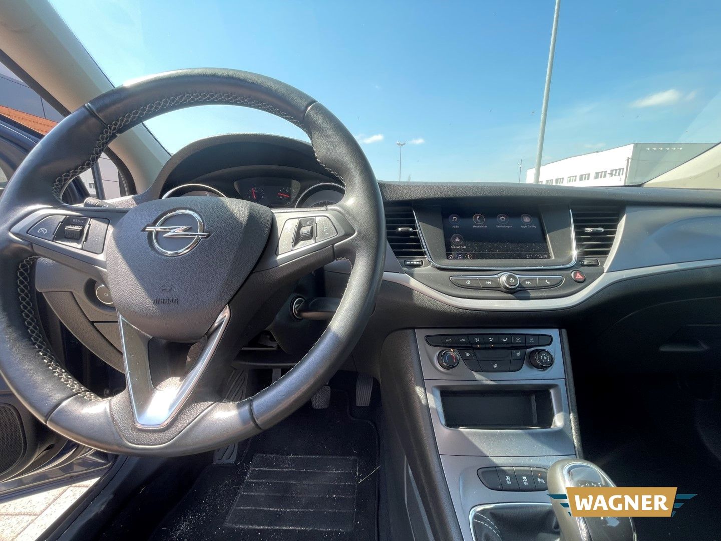 Fahrzeugabbildung Opel Astra Sports Tourer Edition  Abgasreinigung defe