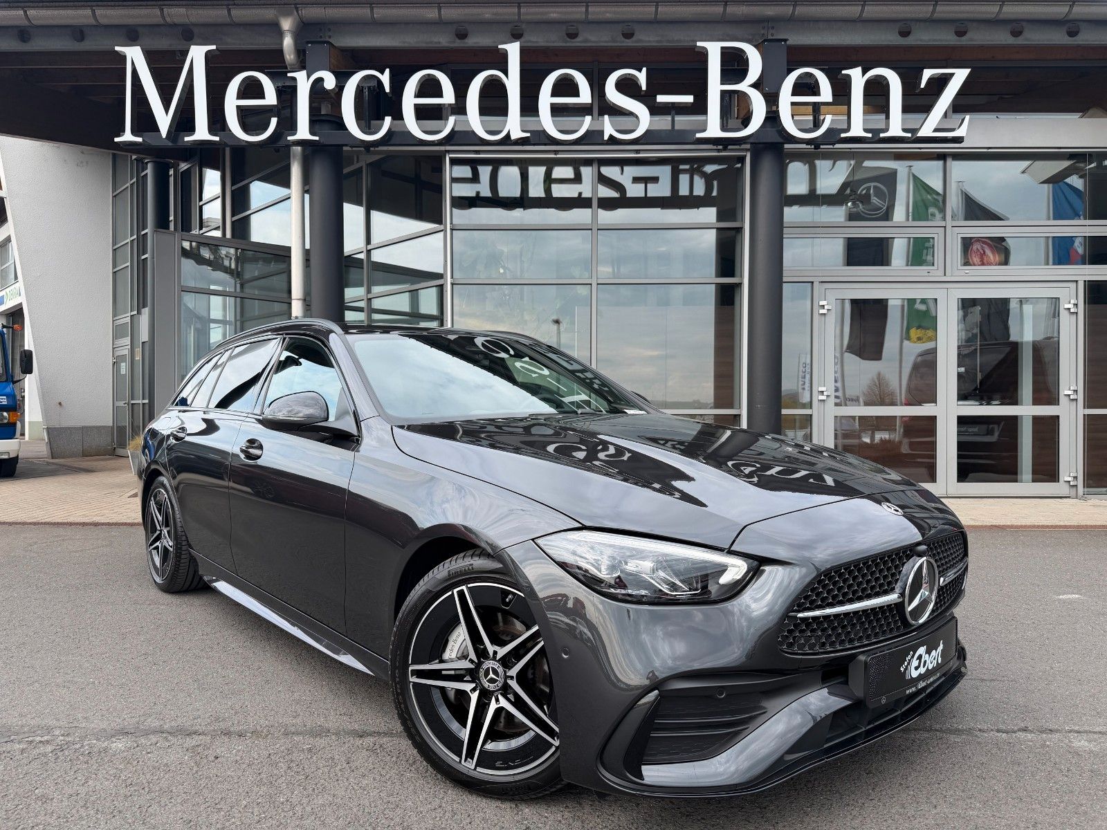 Fahrzeugabbildung Mercedes-Benz C 220 T d 4M AMG Night+AHK+Ambiente+TOTW+Winterp