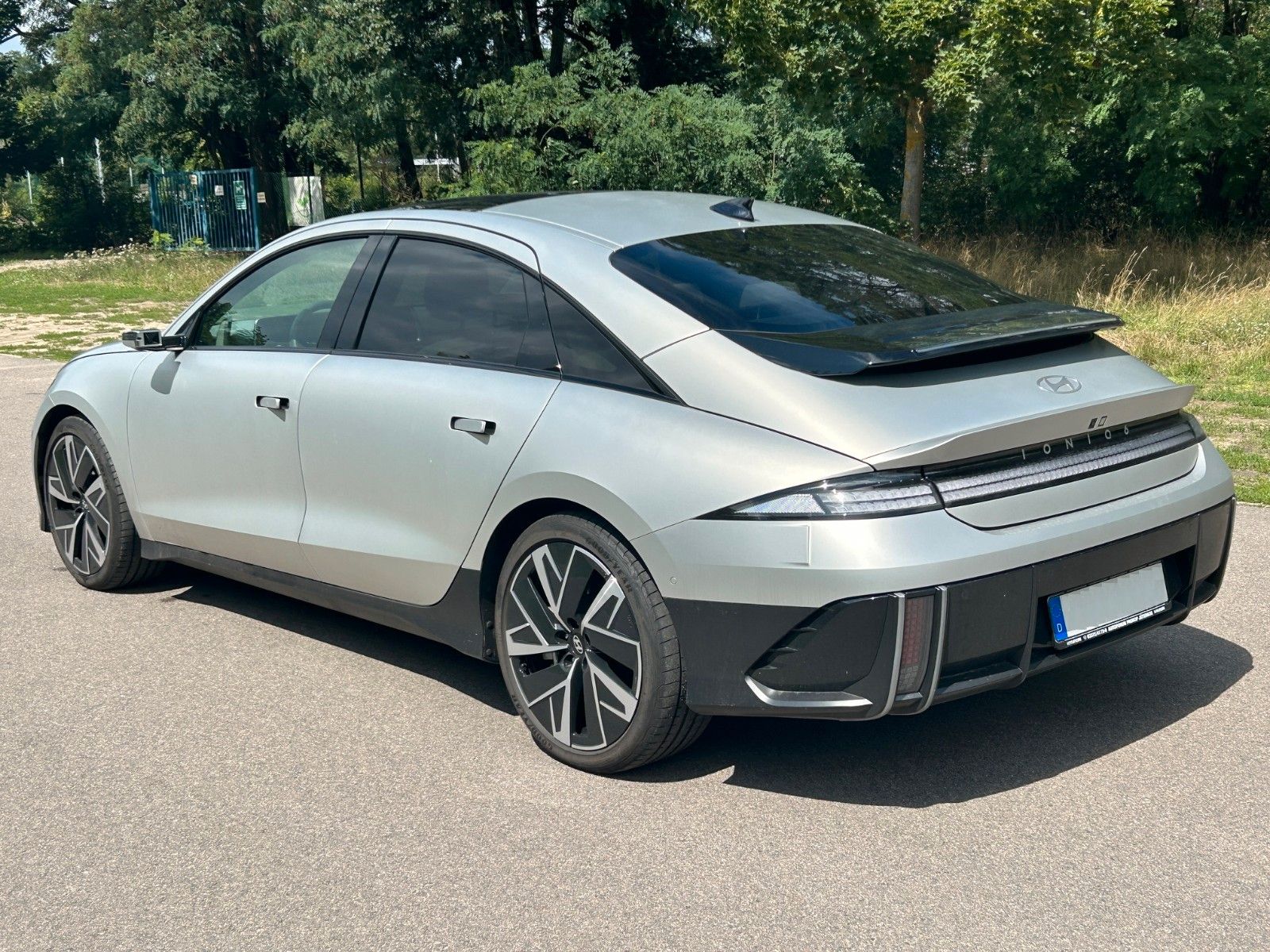 Fahrzeugabbildung Hyundai IONIQ 6  UNIQ 168kW *RW614KM*MatrixLED*HeUp*360°