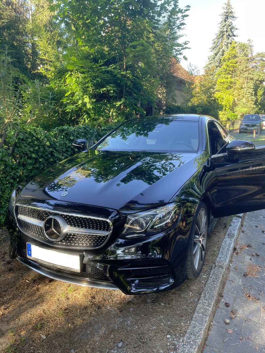 MERCEDES-BENZ E 400 4MATIC 9 Gang Autom. - 360°, Panorama, AMG