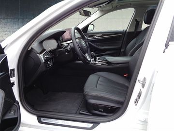 BMW 520 - 7
