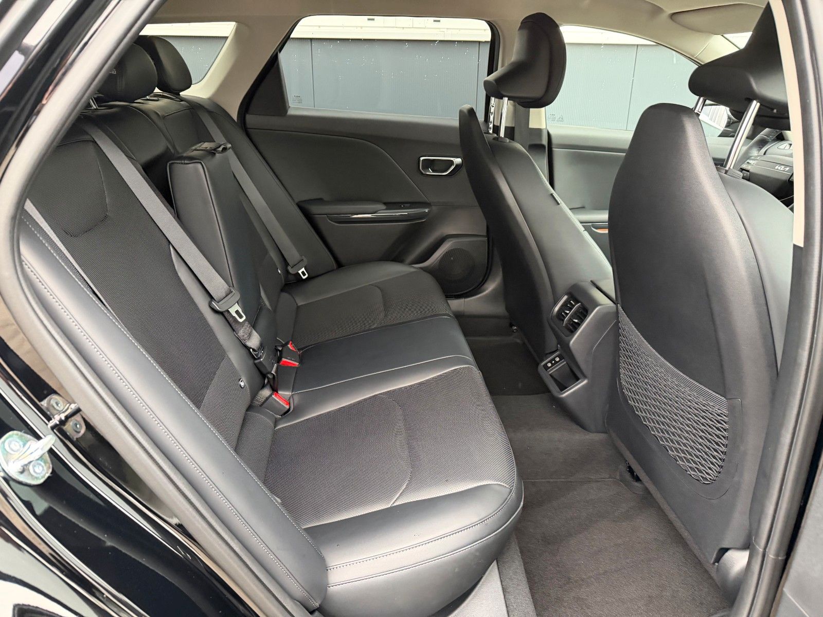 Fahrzeugabbildung Kia K4 Sportswagon 1.6 T-GDI 110kW DCT Spirit DWP SD