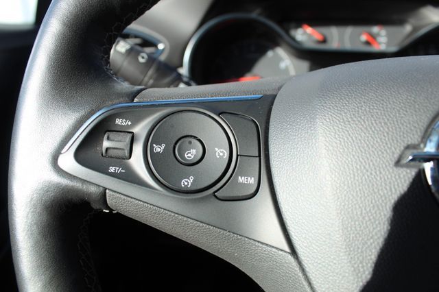 Fahrzeugabbildung Opel Crossland 1.2 Turbo Enjoy KlimaA,LED,Navi,SHZ,LM