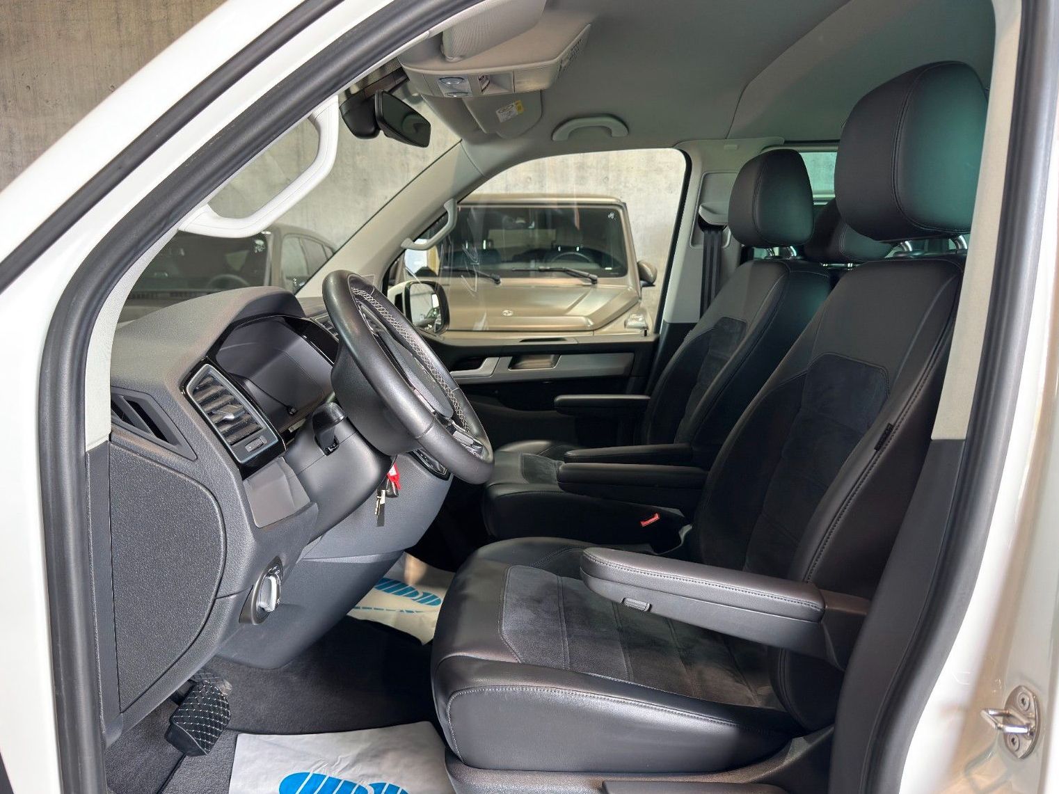 Volkswagen T6 Multivan/Generation Six/4Motion/STHZ/BULLI foto 8