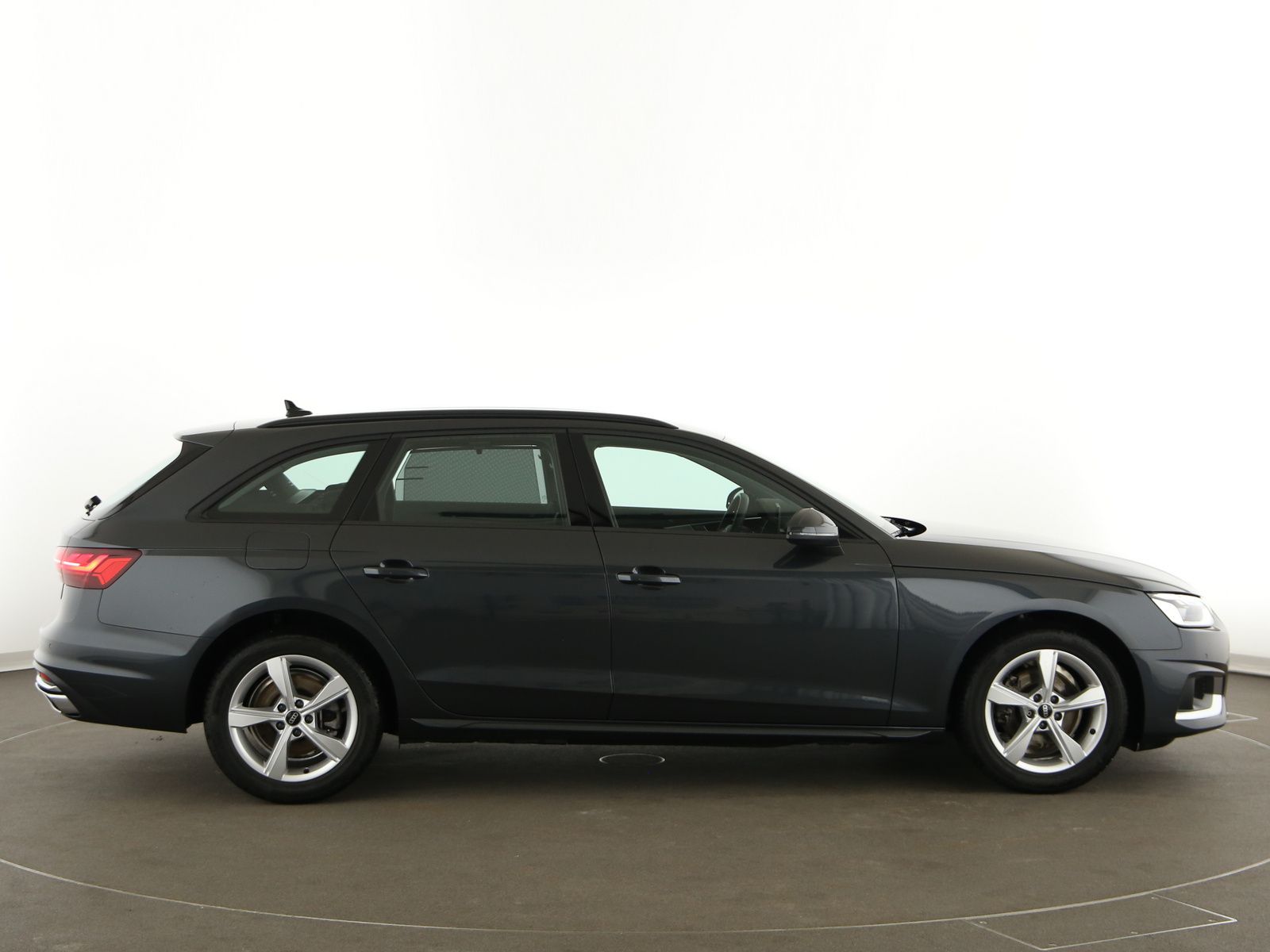 Audi A4 - Bild 8