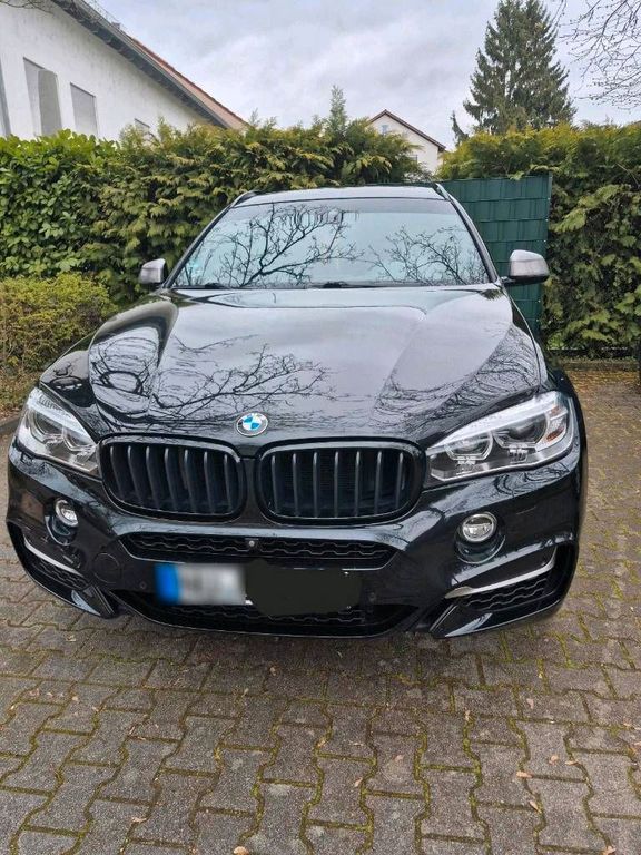 Image of BMW X6 M50