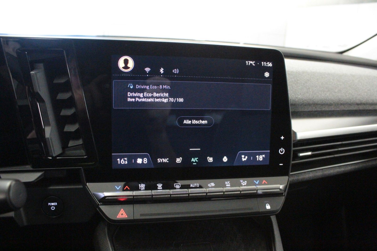 Fahrzeugabbildung Renault Megane E-Tech Electric Equilibre  boost charge