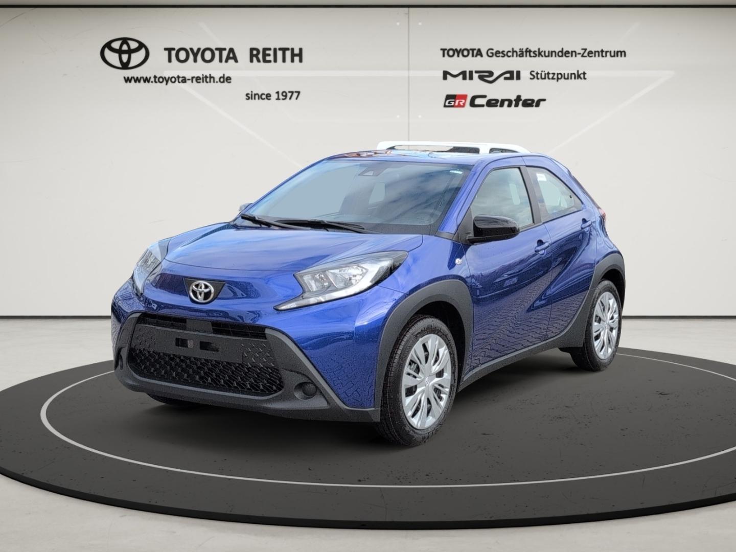 Toyota Aygo X 1,0 l Business Edition 5 M T Apple CarPla
