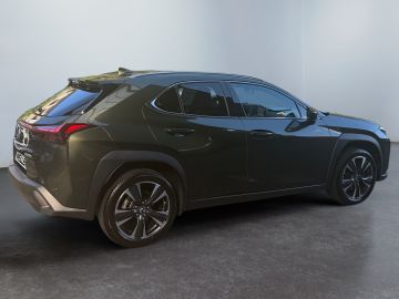 Lexus UX - 10