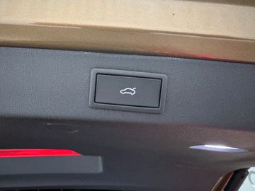 Skoda Kodiaq 1.5 TSI Sportline AHK+Panodach+Matrix