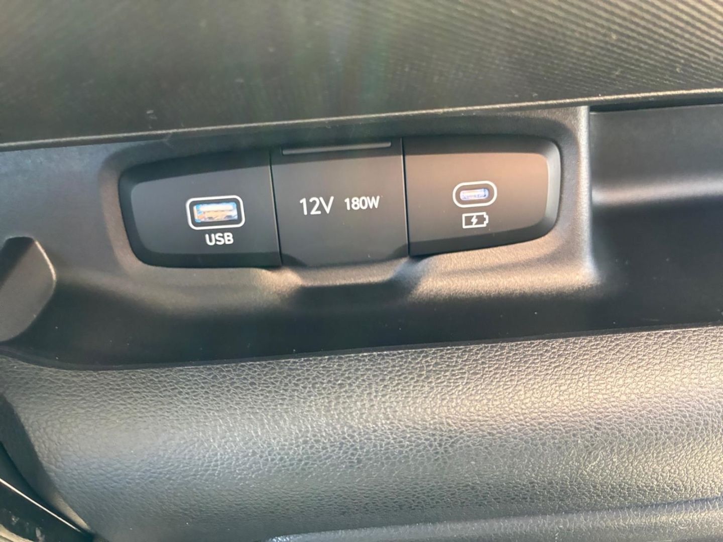 Hyundai INSTER – Bild 17