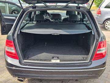 Mercedes C 220 - 12